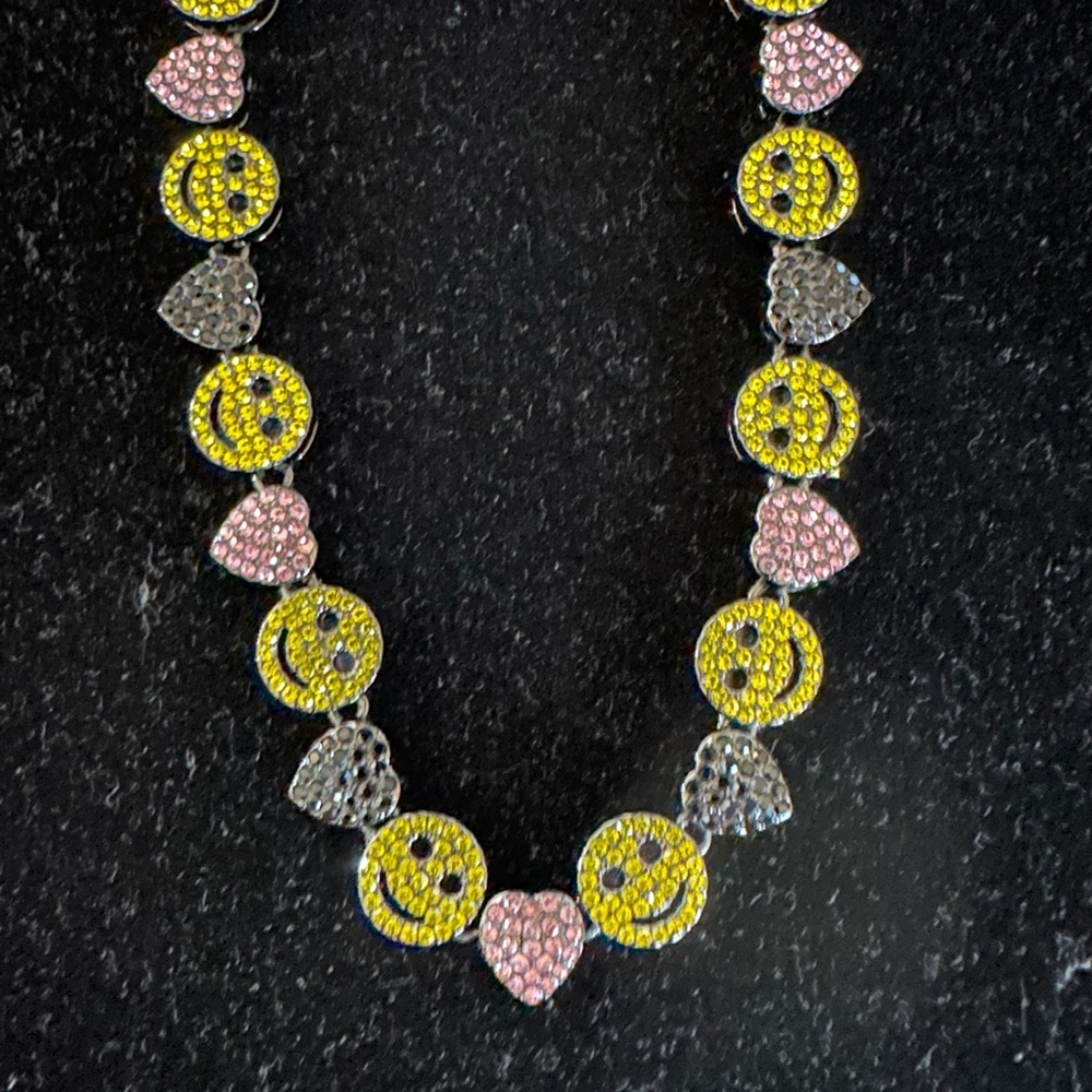 Chic Yellow Smiley Face and Pink and Black Heart Necklace - Picture 2 of 7